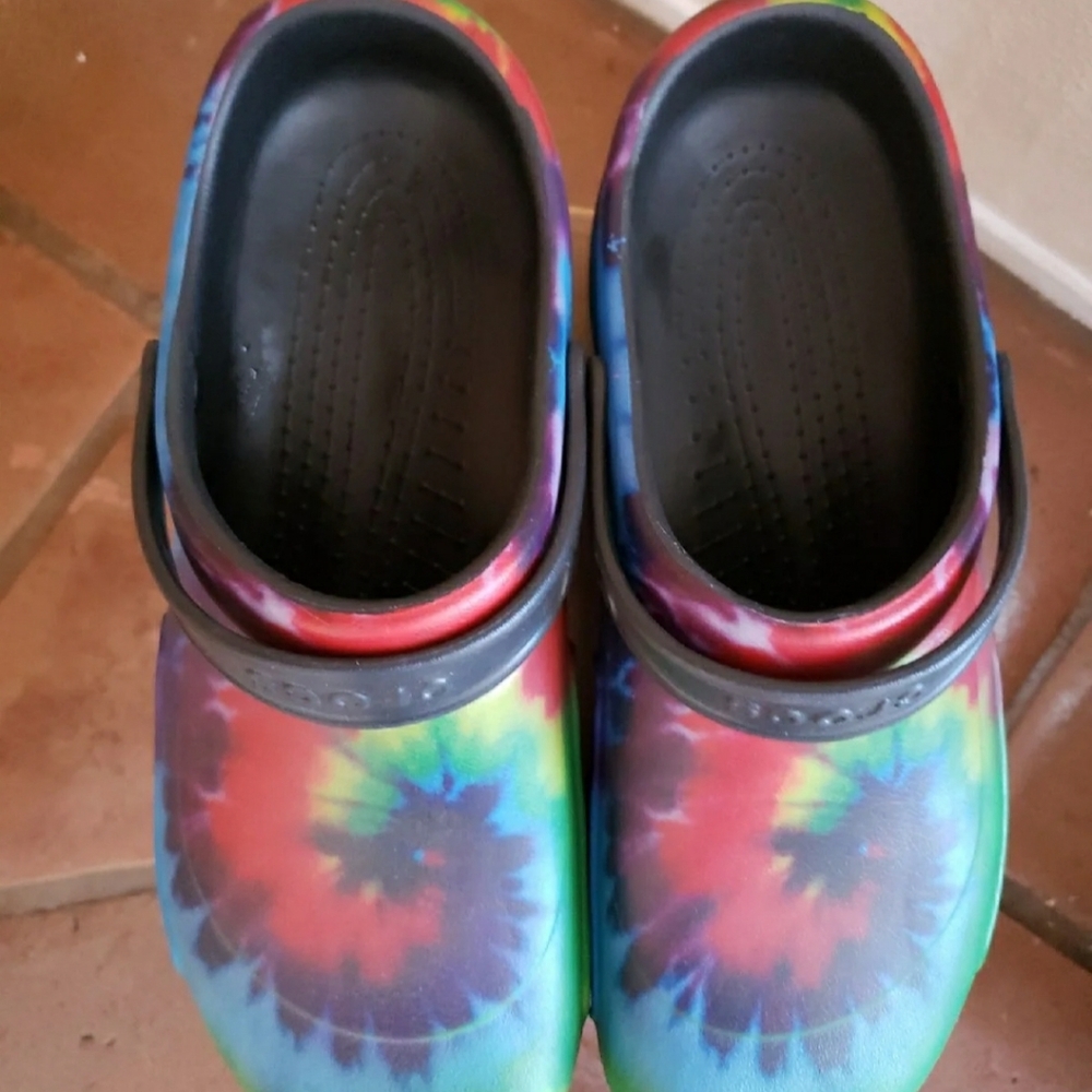 Crocs Professional Tie Dye Bistro Shoes